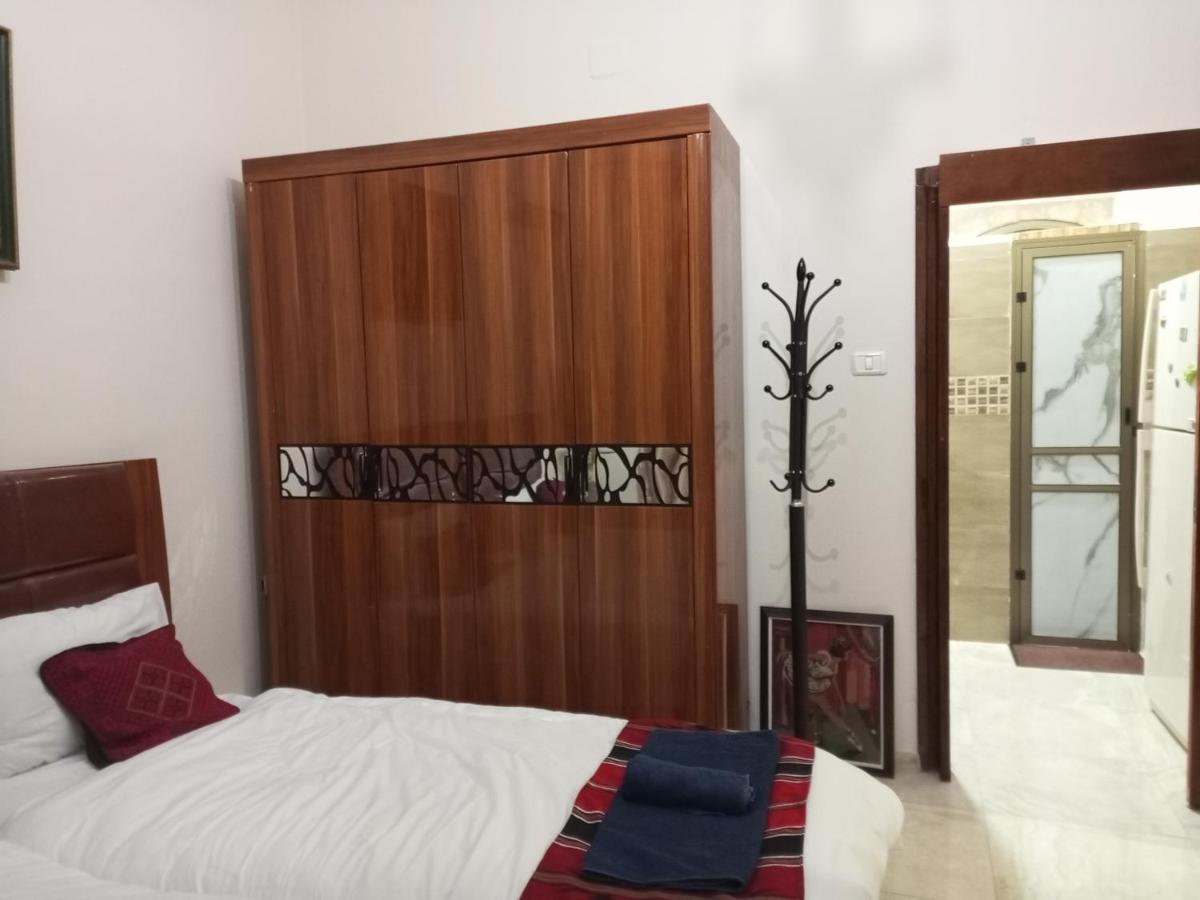 Bread House Apartment Витлеем Екстериор снимка