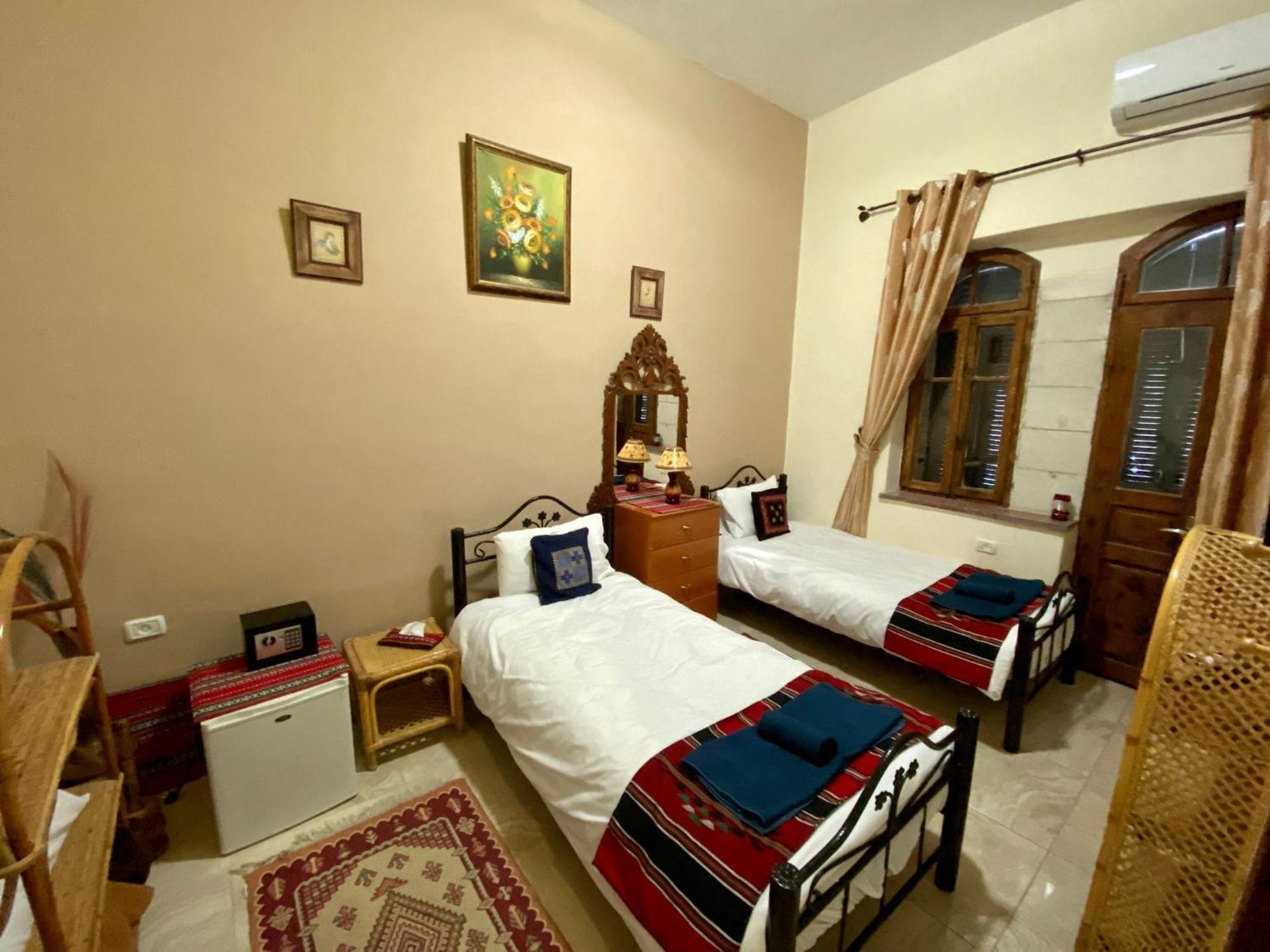 Bread House Apartment Витлеем Екстериор снимка